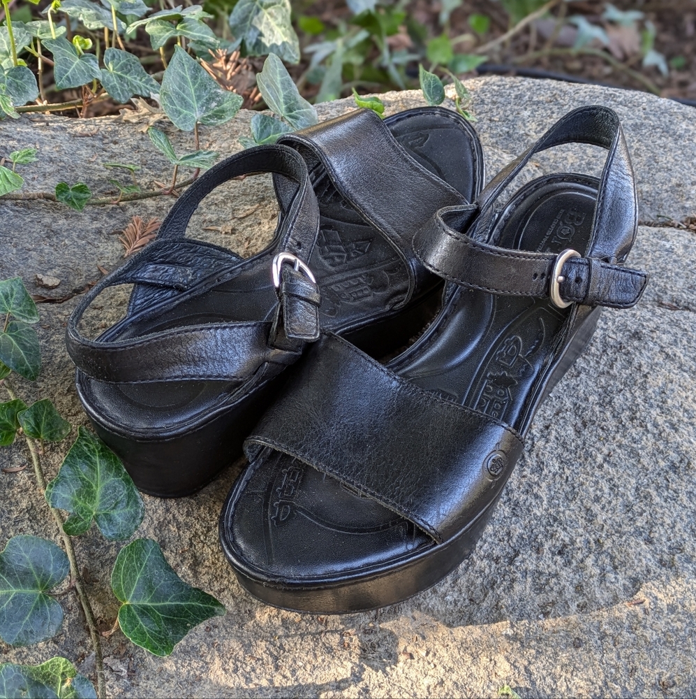 Born Platform Black Sandles